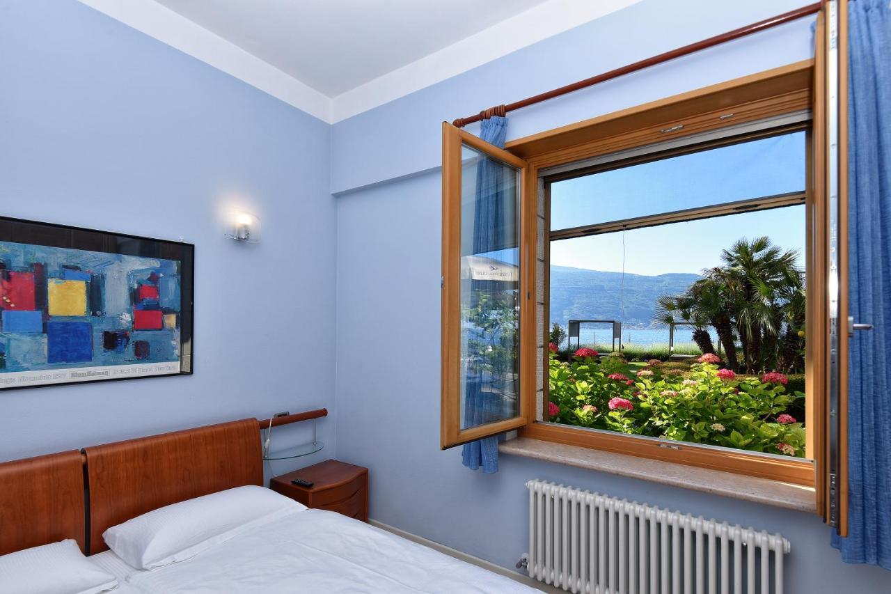 Torre Degli Ulivi Bed and Breakfast Tignale Eksteriør billede