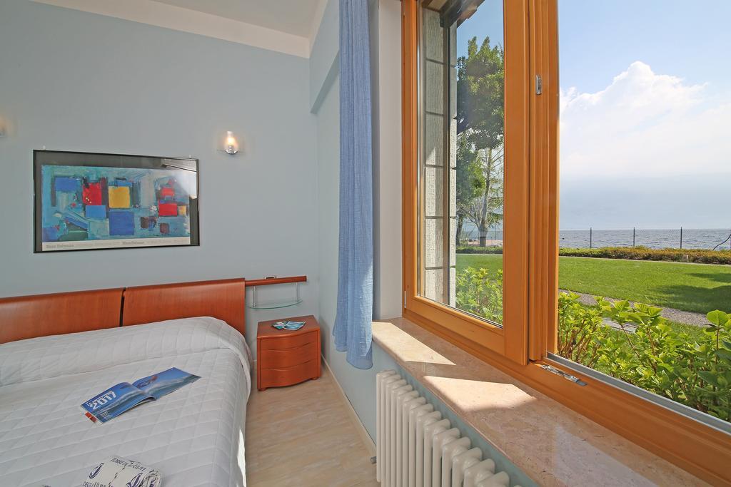 Torre Degli Ulivi Bed and Breakfast Tignale Eksteriør billede